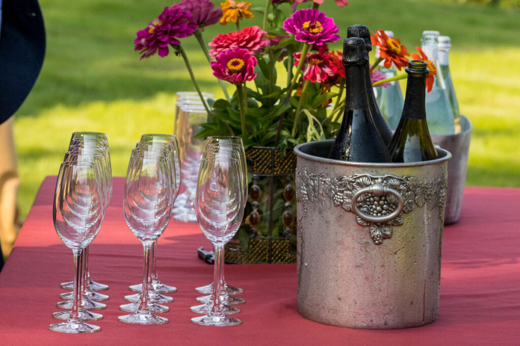 Bubbles, Oysters, and White Wines at the B. Wise Tasting Lounge in Kenwood, California